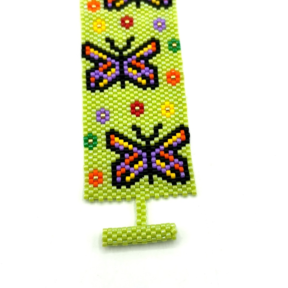 HAND CRAFTED Butterfly Beaded Bracelet Lime Green - Picture 4 of 9